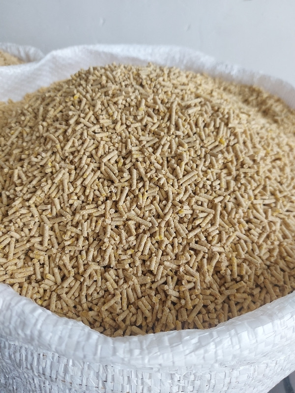 دان استارتر درجه یک برای جوجه ۴۰روز تا ۹۰روزه در کیسه ۳۰کیلوی